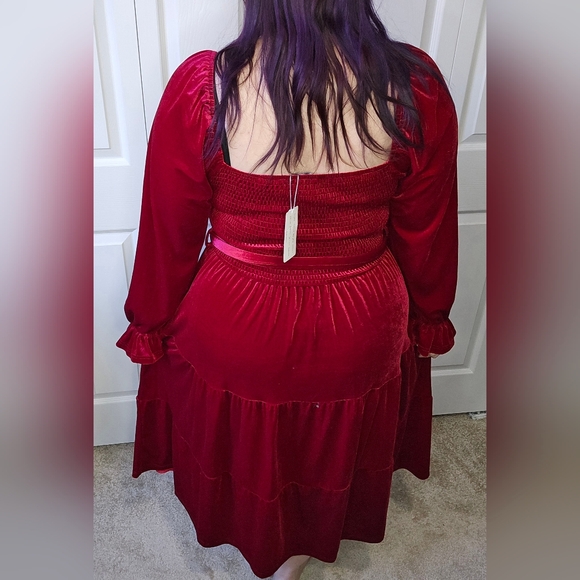 Gothic Red Velvet Dress Bell Cuff XL - Picture 3 of 5